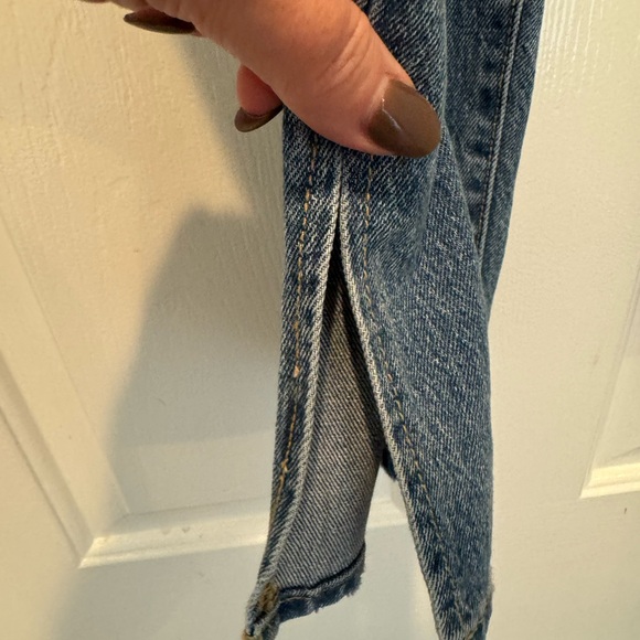 Old Navy High Rise OG Loose Secret-Smooth Pockets Medium Wash Jeans Size 6 - Picture 6 of 14